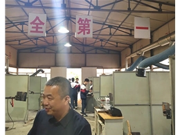 和靈石縣第一職業(yè)高中校領(lǐng)導(dǎo)在?？疾?/>
                    </a>
                    </div>
                  </div>
                  <div   id=